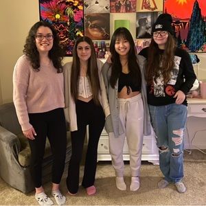 Meet your Posher, Lizzy